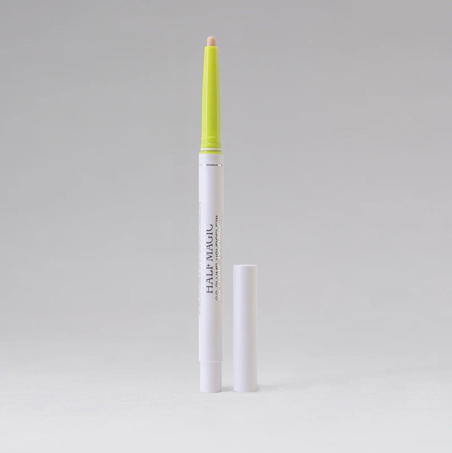 INVISIBLE PLUMPING LIP LINER